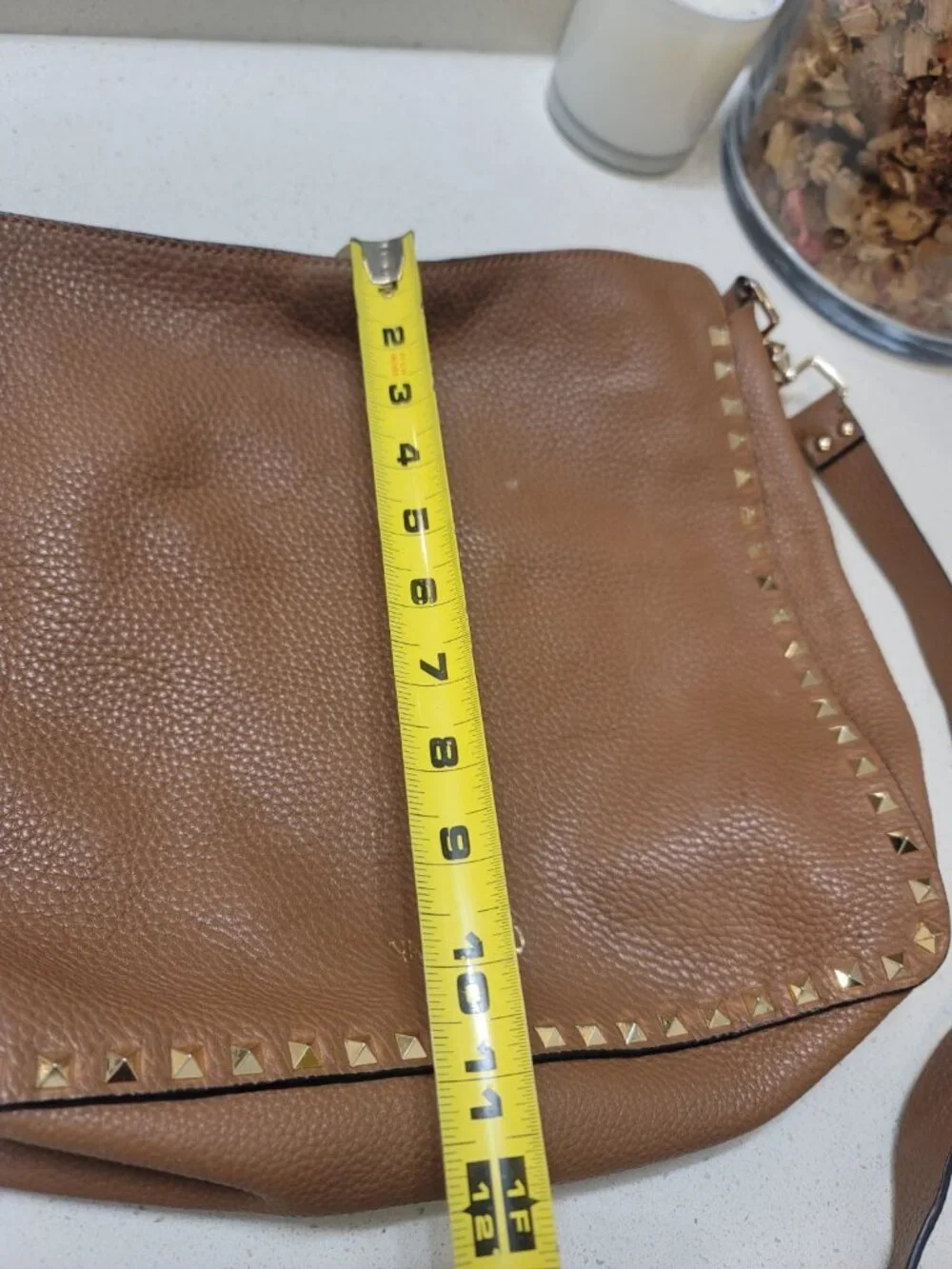 Valentino Garavani Rockstud Hobo Messenger Bag Brown Grain Leather - Picture 11 of 11